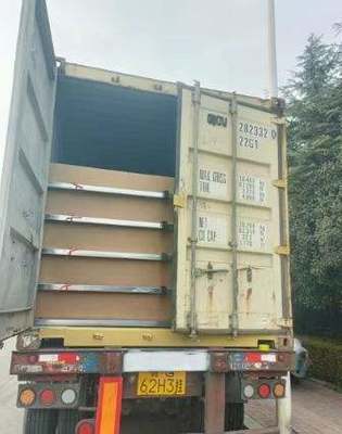 Revonox 420V Dodatek do tworzyw sztucznych zmniejszający palność, 95% przepuszczalności UV